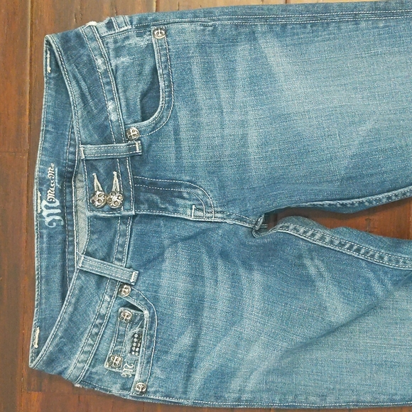 Miss Me Jeans - Picture 2 of 6